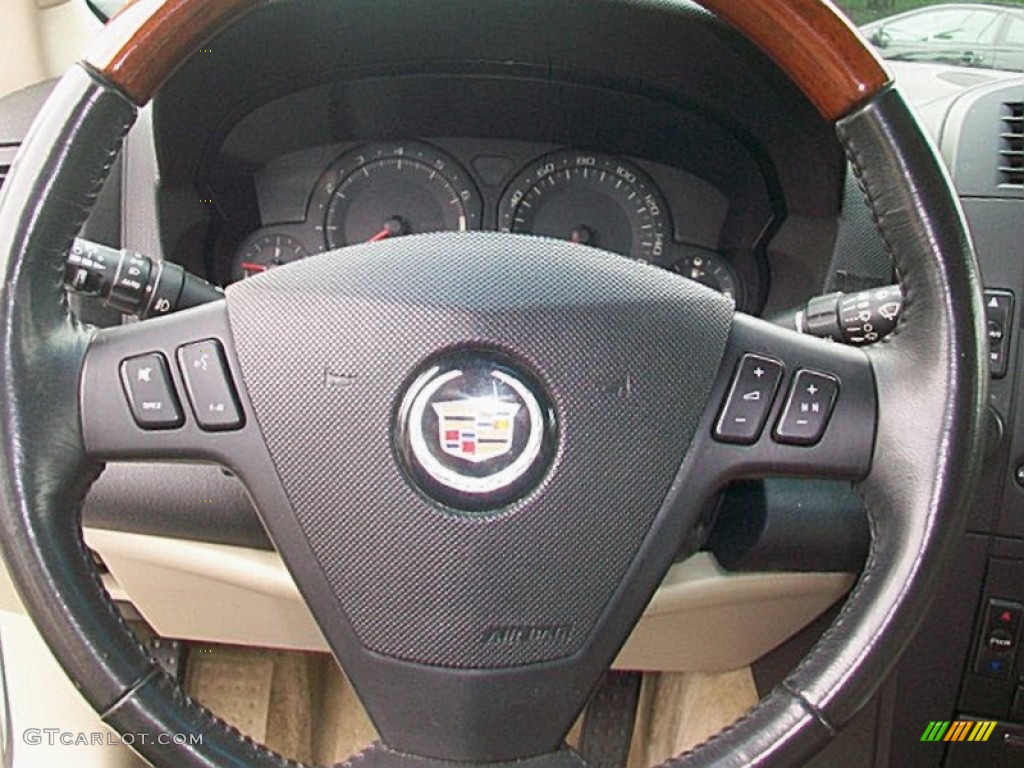 2004 Cadillac SRX V6 Steering Wheel Photos