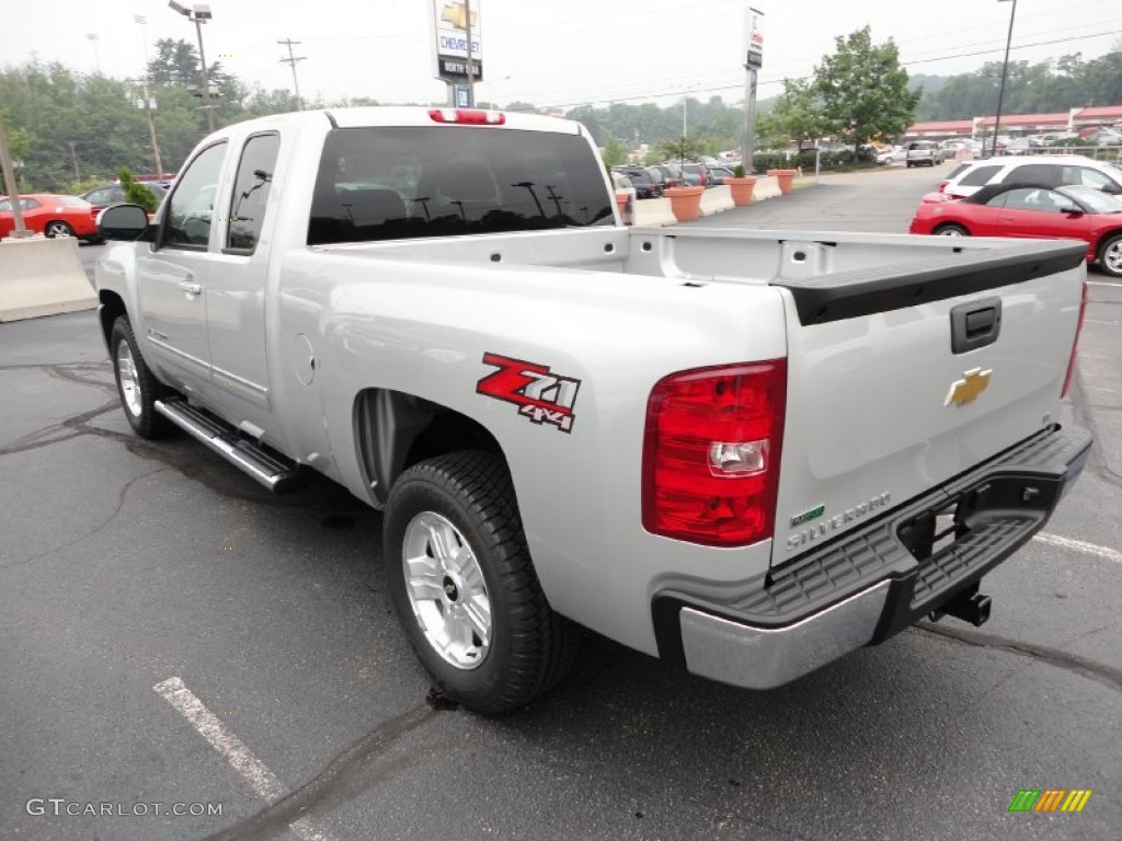 2011 Silverado 1500 LT Extended Cab 4x4 - Sheer Silver Metallic / Ebony photo #6