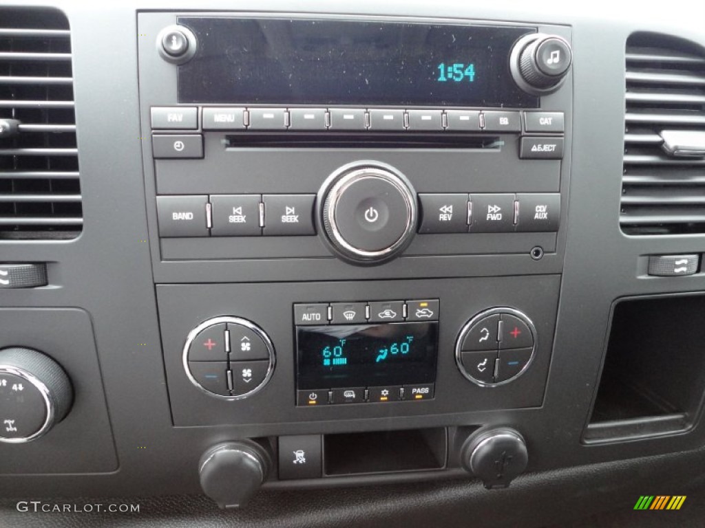 2011 Silverado 1500 LT Extended Cab 4x4 - Sheer Silver Metallic / Ebony photo #18