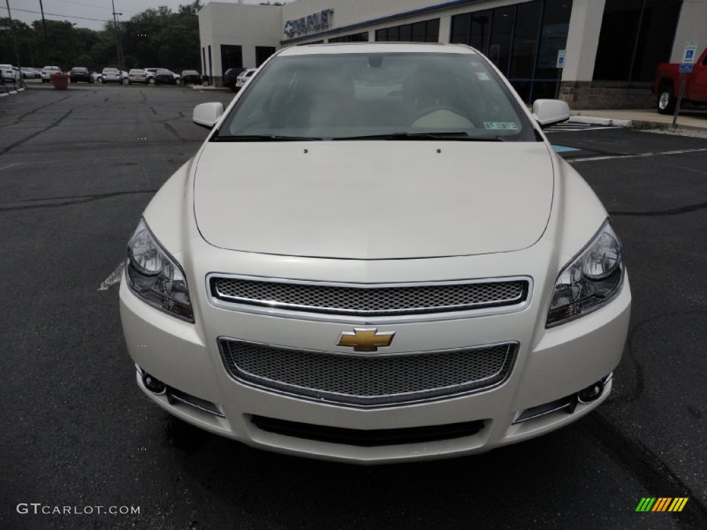 2011 Malibu LTZ - White Diamond Tricoat / Cocoa/Cashmere photo #2