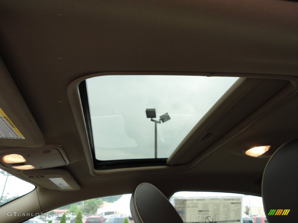 2011 Malibu LTZ - White Diamond Tricoat / Cocoa/Cashmere photo #15