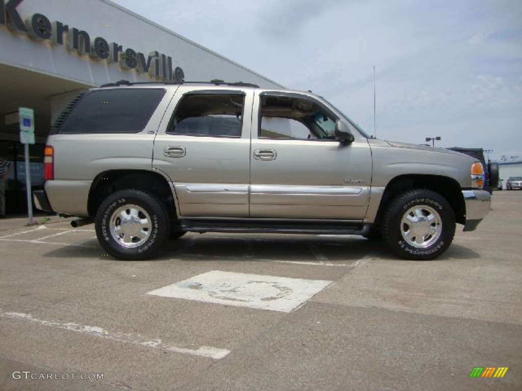 2003 Yukon SLT 4x4 - Pewter Metallic / Neutral/Shale photo #2