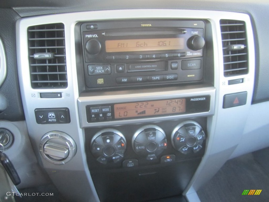 2004 4Runner SR5 4x4 - Galactic Gray Mica / Stone photo #27