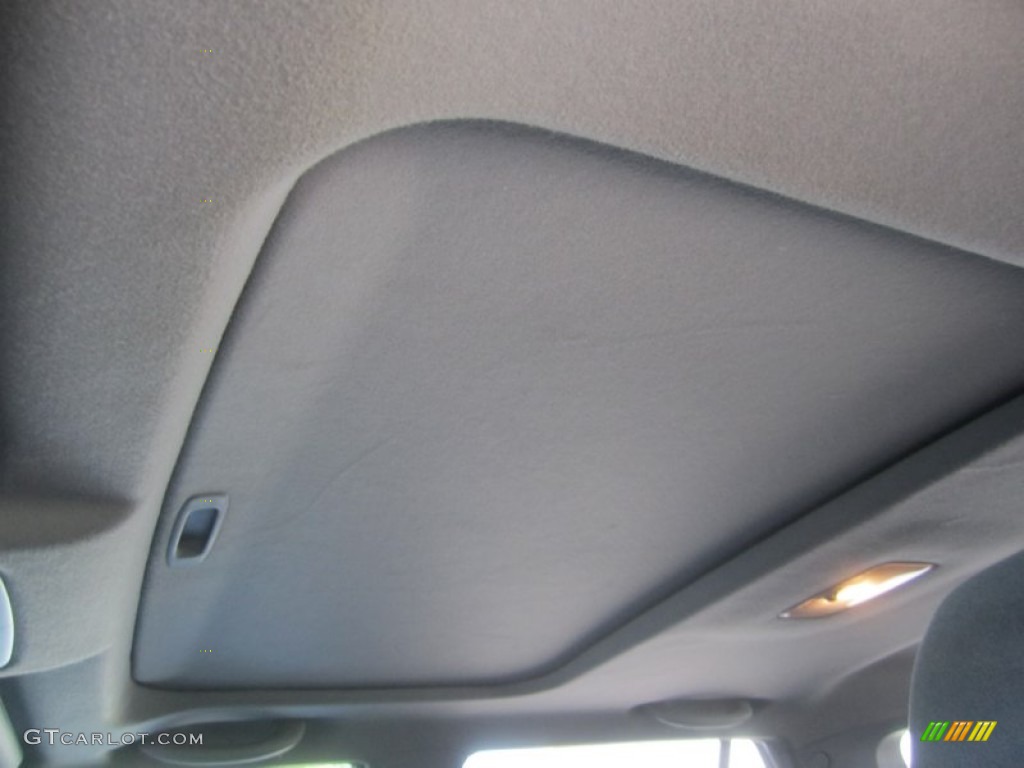 2004 4Runner SR5 4x4 - Galactic Gray Mica / Stone photo #29
