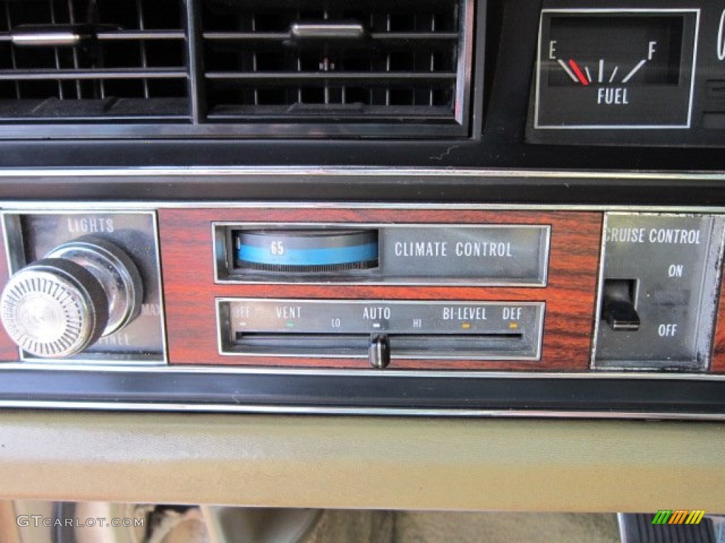 1973 Cadillac Eldorado Convertible Controls Photo #50793261