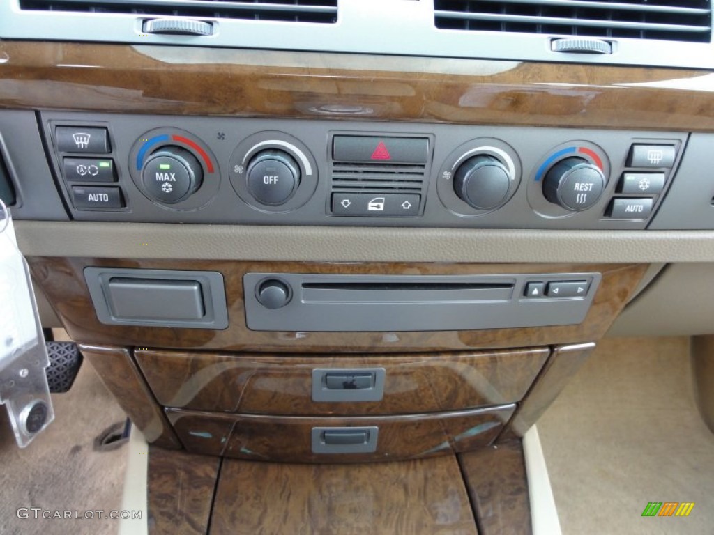 2003 7 Series 745i Sedan - Orient Blue Metallic / Dark Beige/Beige III photo #48