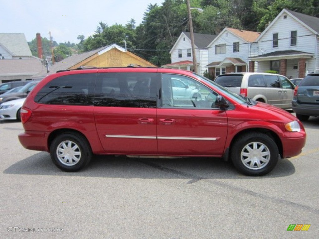 2006 Town & Country Touring - Inferno Red Pearl / Medium Slate Gray photo #9