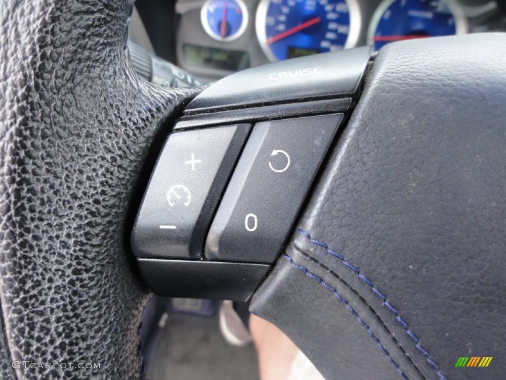 2005 Volvo S60 R AWD Controls Photo #50795037