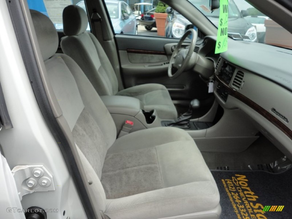 2004 Impala LS - White / Medium Gray photo #17