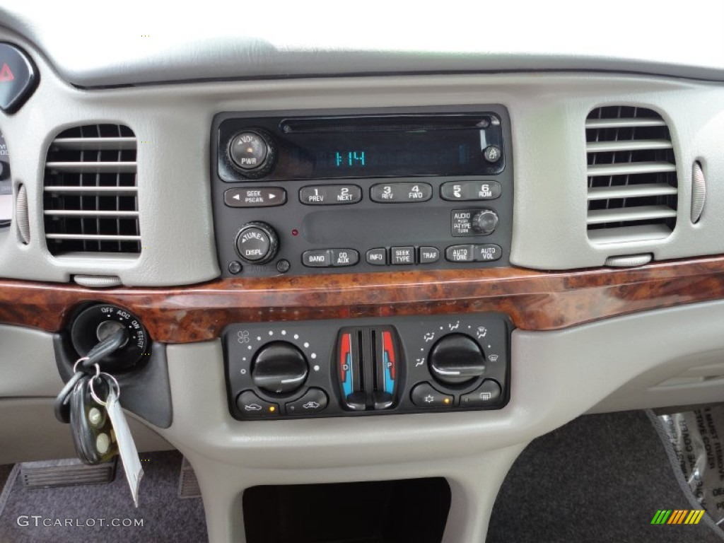 2004 Impala LS - White / Medium Gray photo #18