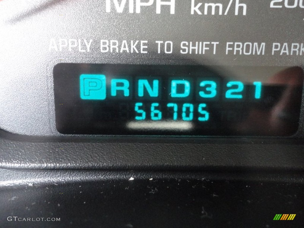 2004 Impala LS - White / Medium Gray photo #19
