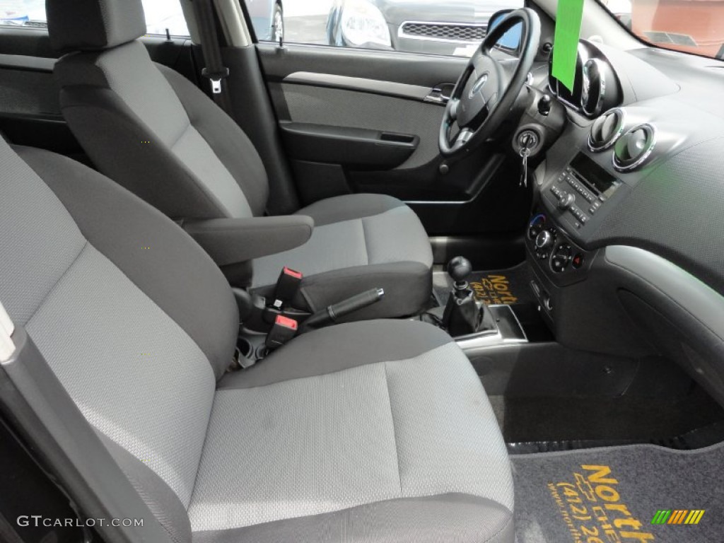 Charcoal Interior 2009 Pontiac G3 Standard G3 Model Photo #50796063
