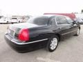  2007 Town Car Executive L Black