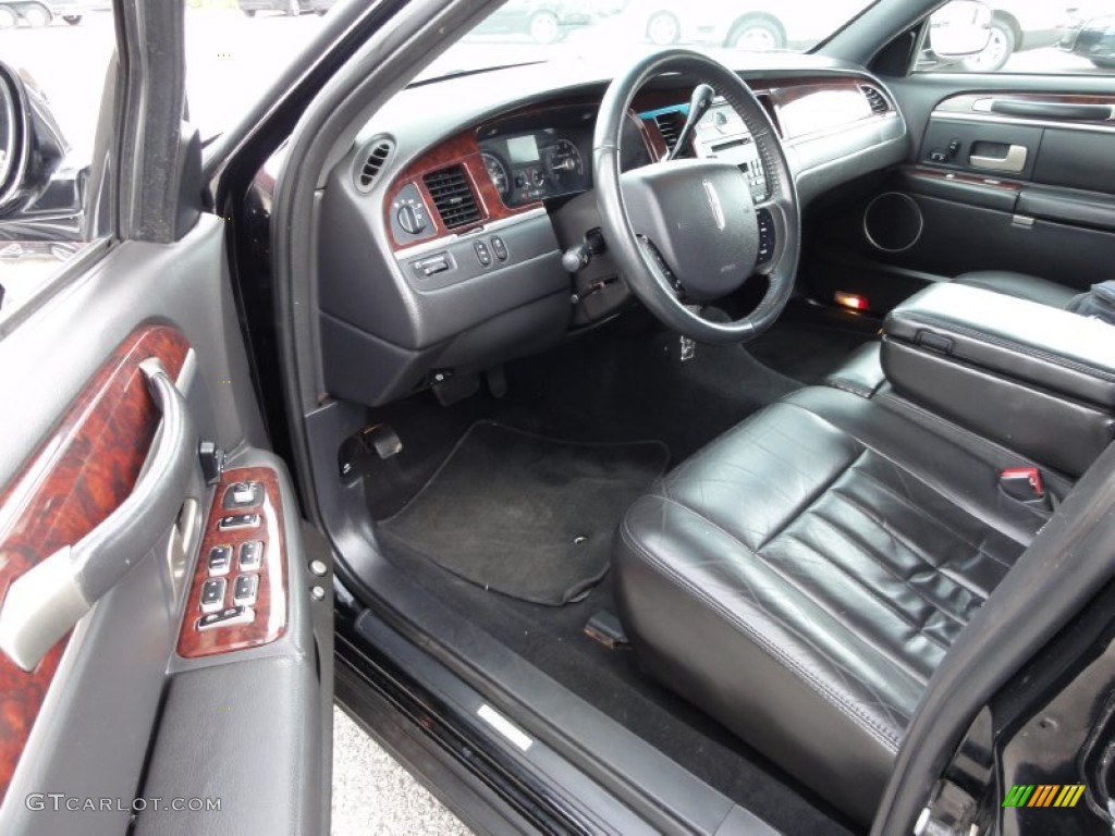 Black Interior 2007 Lincoln Town Car Executive L Photo #50796189