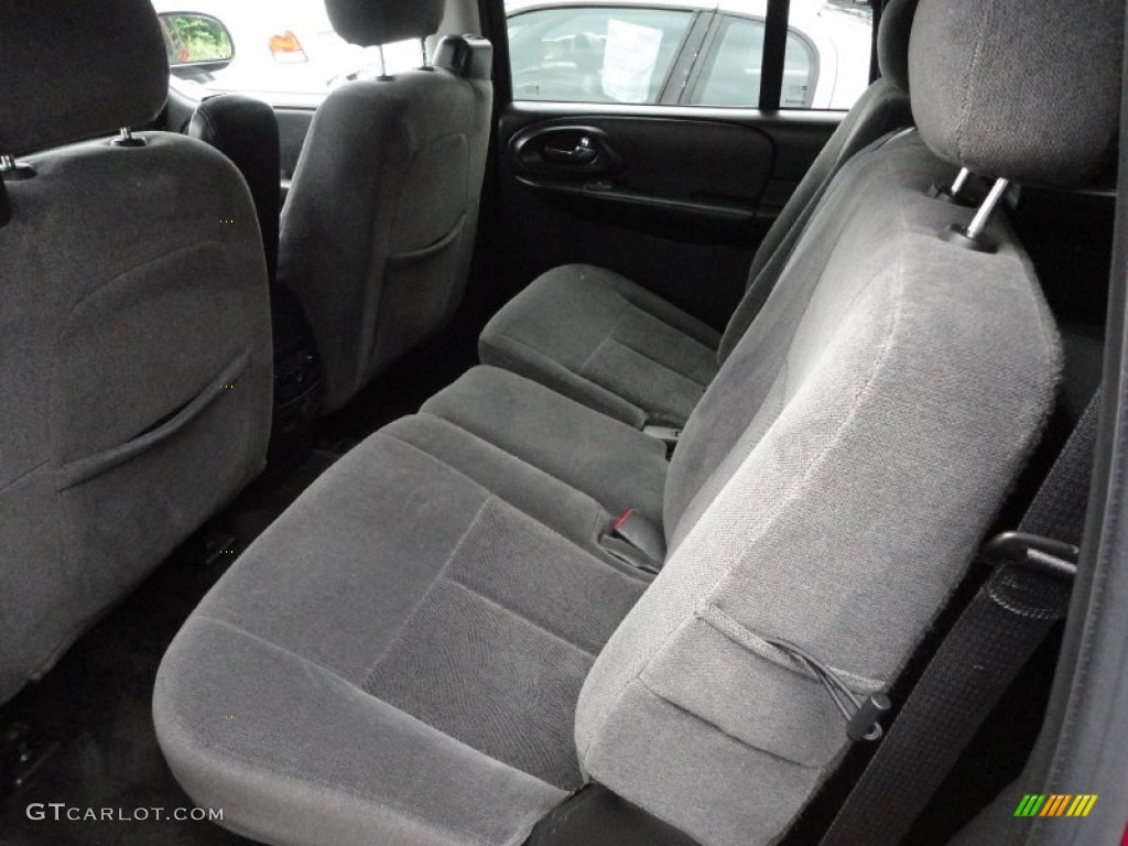 2005 TrailBlazer EXT LS 4x4 - Medium Red Metallic / Light Gray photo #9