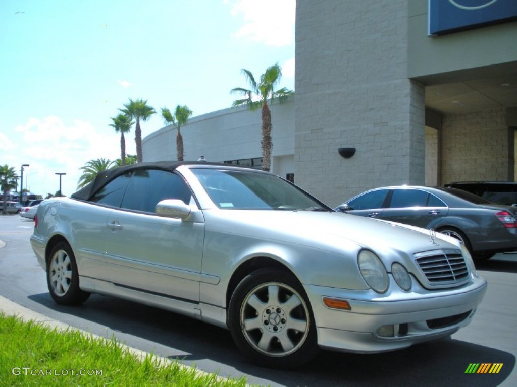 Brilliant Silver Metallic 2003 Mercedes-Benz CLK 320 Cabriolet Exterior Photo #50797680