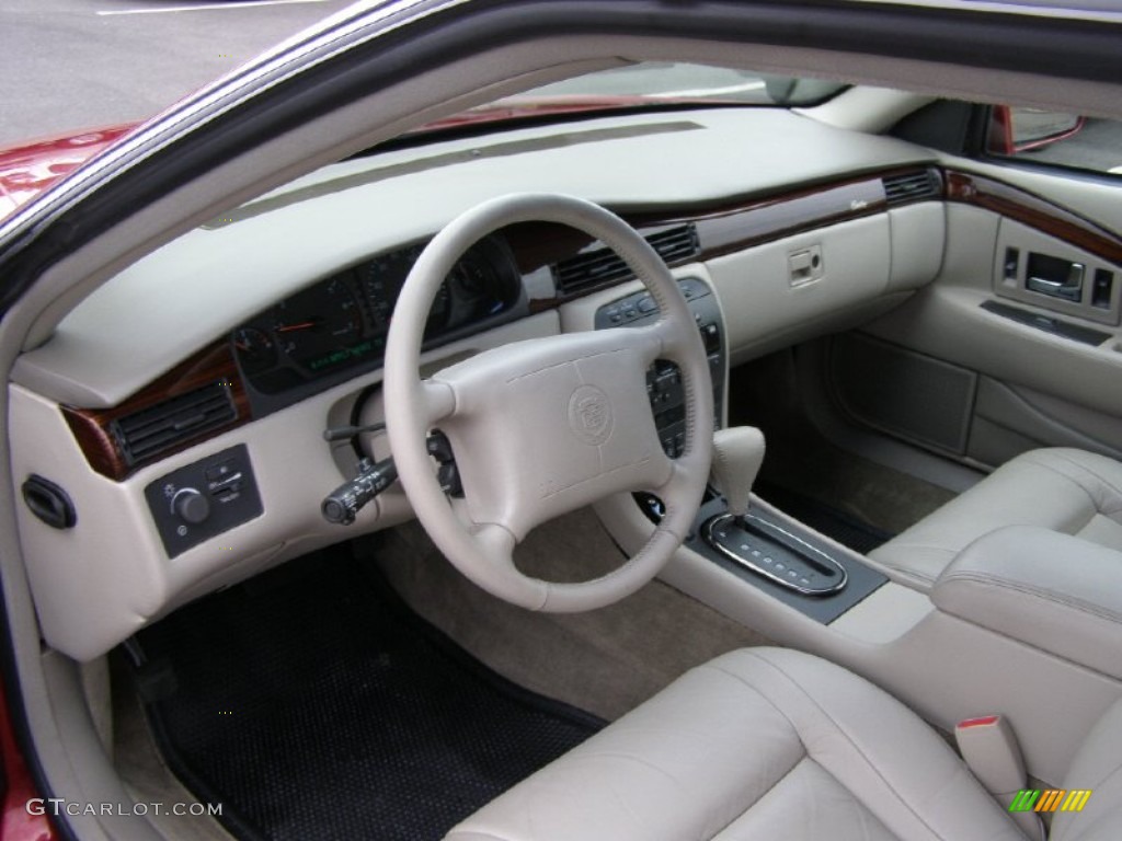 Oatmeal Interior 2001 Cadillac Eldorado ESC Photo #50798205