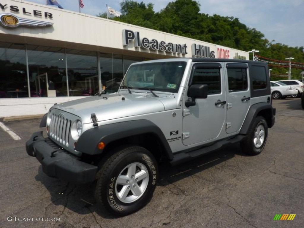 2007 Wrangler Unlimited X 4x4 - Bright Silver Metallic / Dark Slate Gray/Medium Slate Gray photo #1