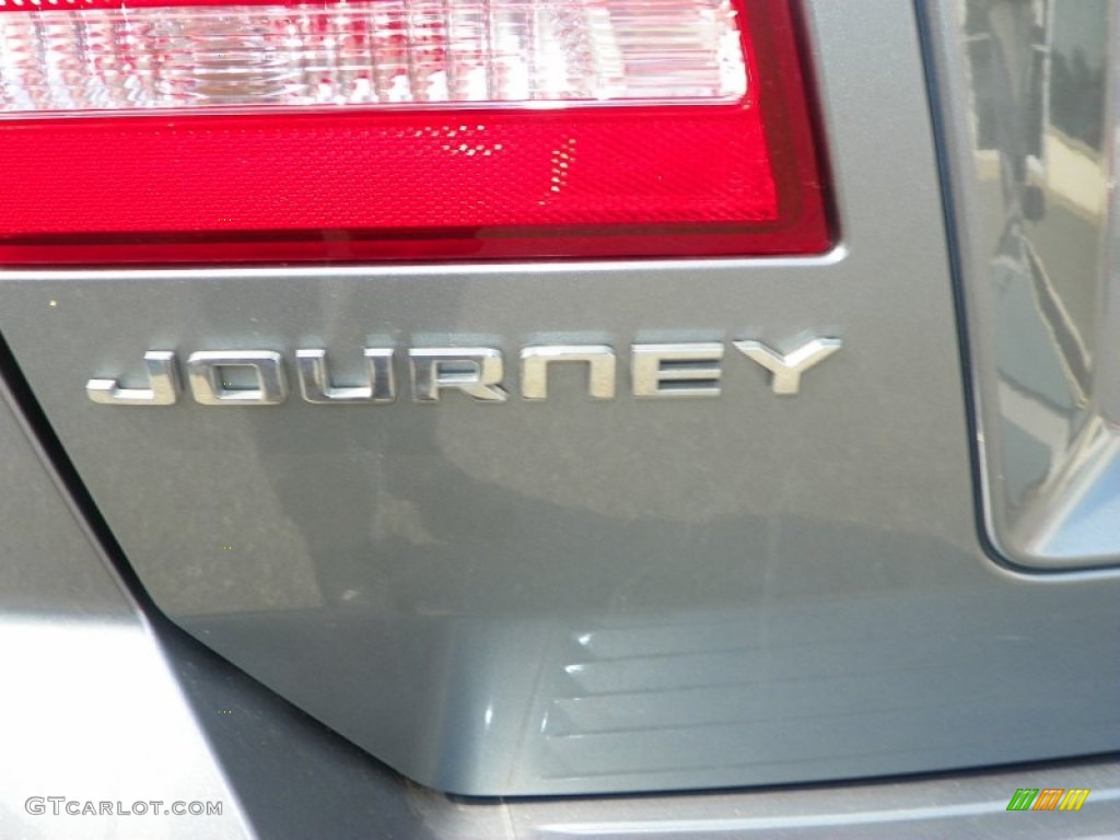 2009 Dodge Journey SXT Marks and Logos Photo #50799324