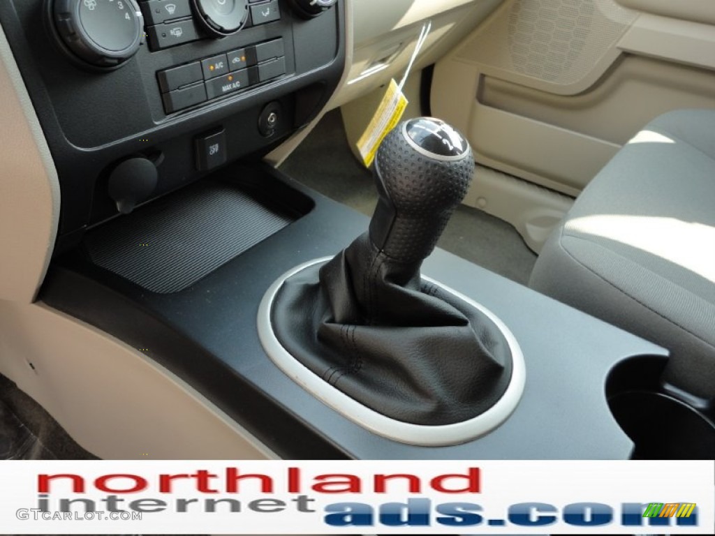 2011 Ford Escape XLS Transmission Photos