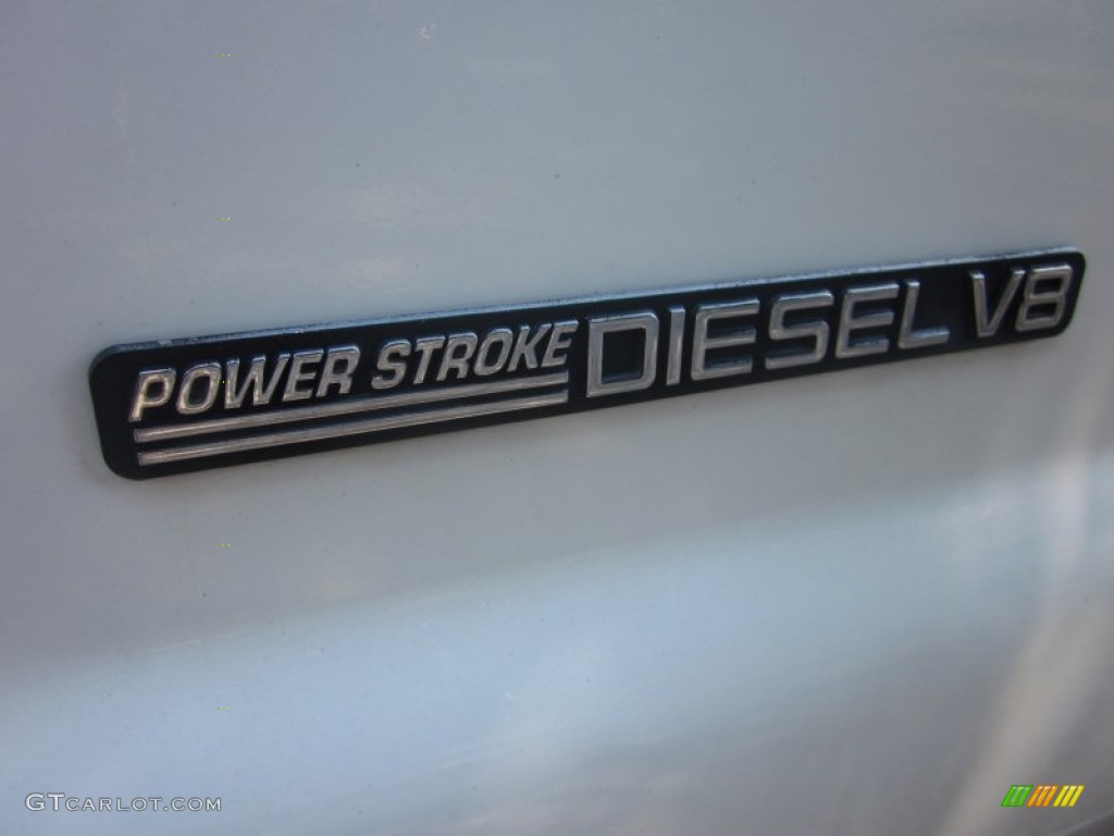 2002 Ford F250 Super Duty XL Crew Cab 4x4 Marks and Logos Photo #50801667