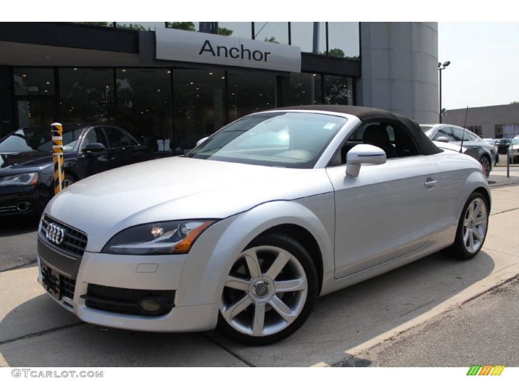 2008 TT 2.0T Roadster - Ice Silver Metallic / Black photo #2