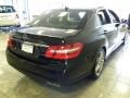 Black - E 550 Sedan Photo No. 5