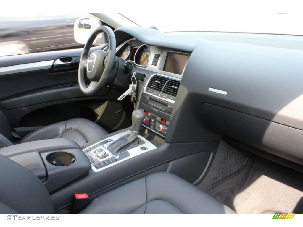 2008 Audi Q7 3.6 Premium quattro Black Dashboard Photo #50803260