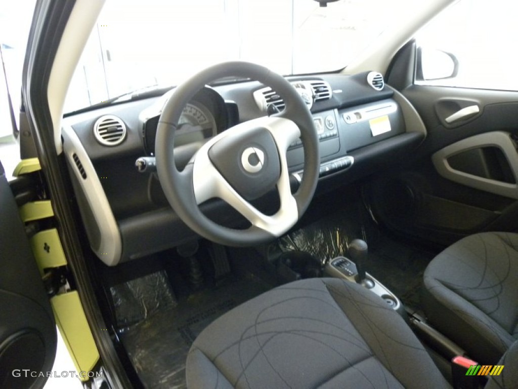 Design Black Interior 2011 Smart fortwo passion coupe Photo #50804274