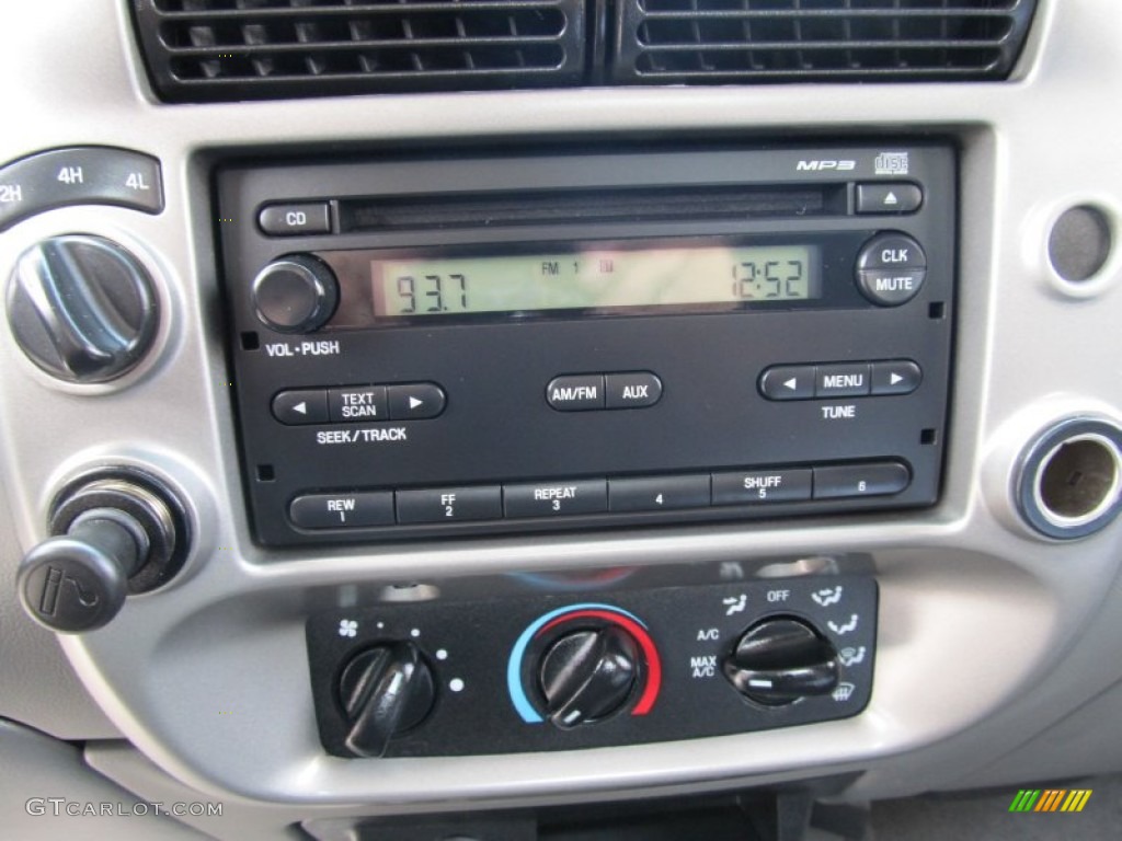 2008 Ford Ranger XLT SuperCab 4x4 Controls Photo #50804307