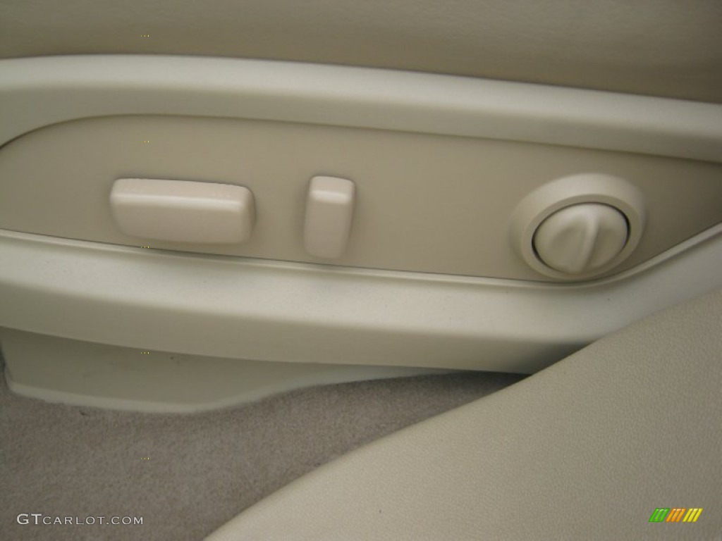 2010 Enclave CXL - Carbon Black Metallic / Cashmere/Cocoa photo #14