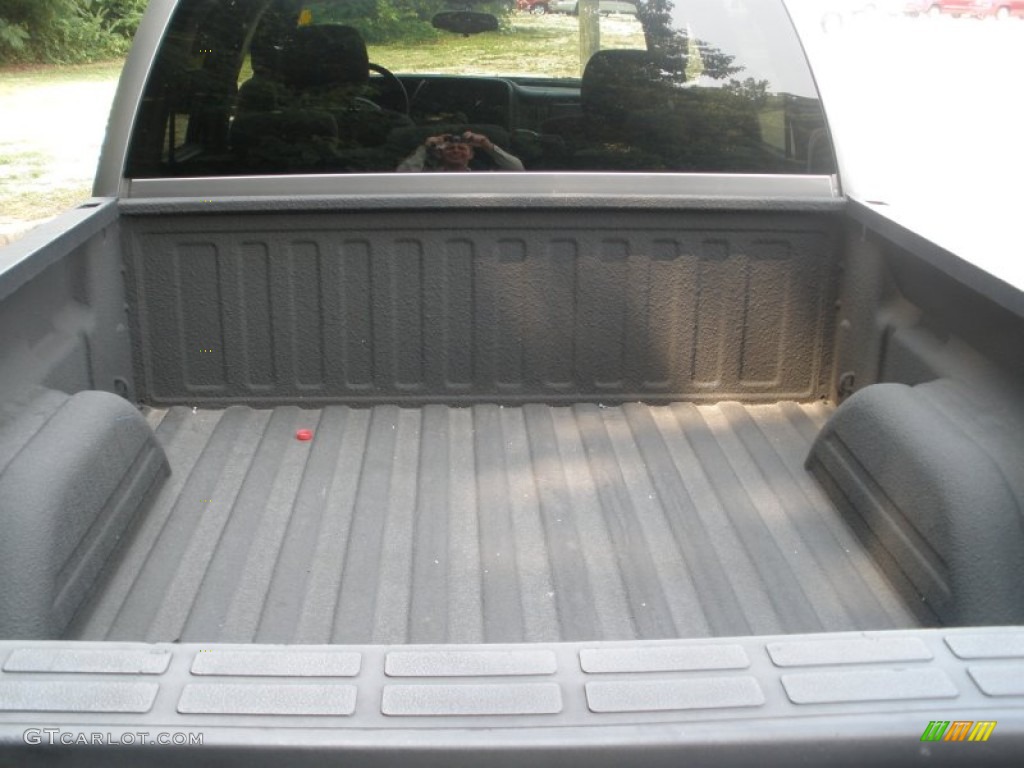 2007 Silverado 1500 Classic LS Crew Cab - Graystone Metallic / Dark Charcoal photo #17