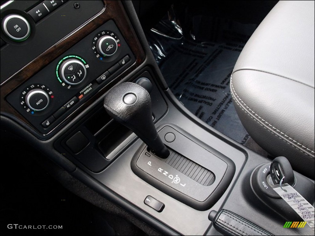 2007 Saab 9-5 2.3T Sedan Transmission Photos