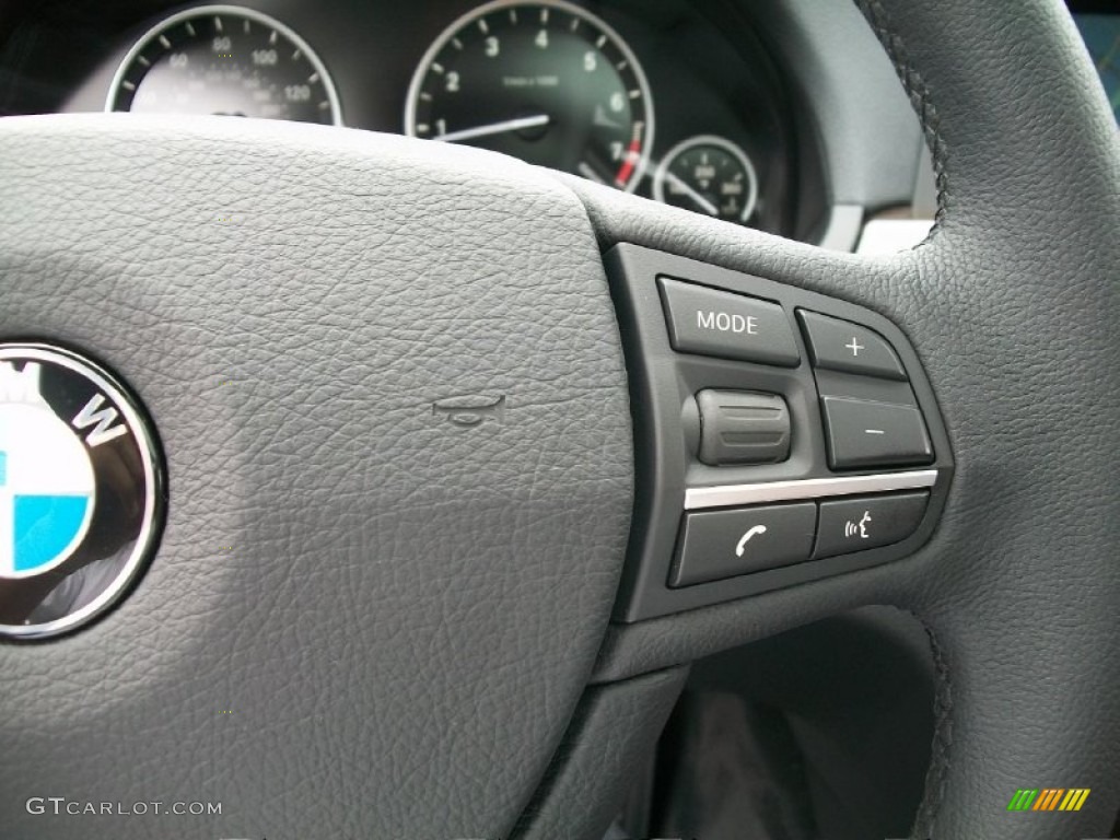 2011 BMW 7 Series 750Li xDrive Sedan Controls Photo #50807532
