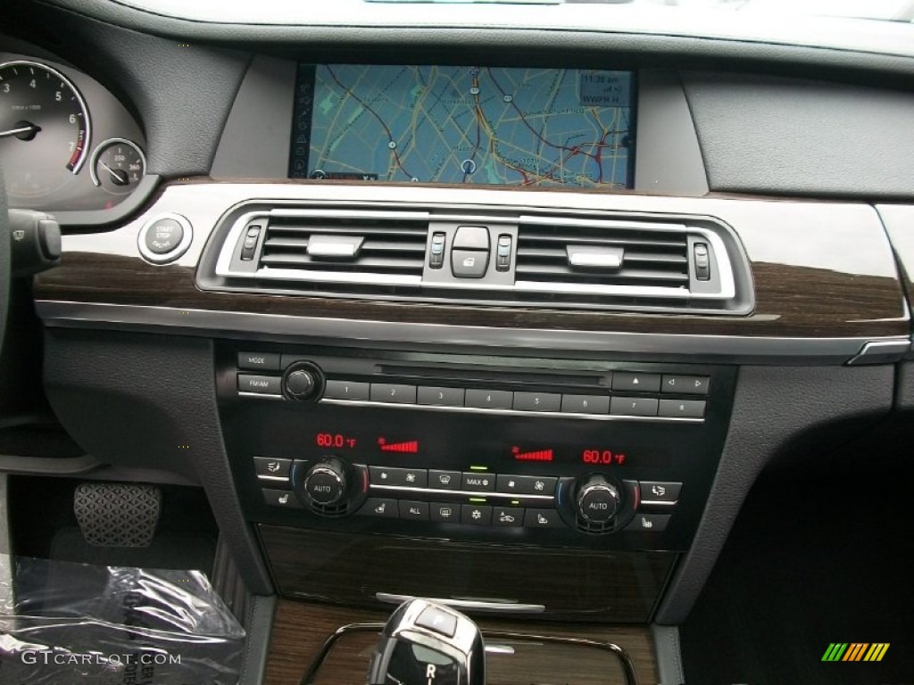 2011 BMW 7 Series 750Li xDrive Sedan Controls Photo #50807559