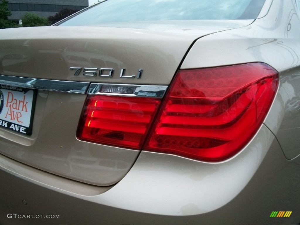 2011 7 Series 750Li xDrive Sedan - Milano Beige Metallic / Black photo #22