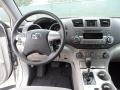 2011 Toyota Highlander Ash Interior Dashboard Photo