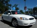 Vibrant White - Taurus SEL Photo No. 9