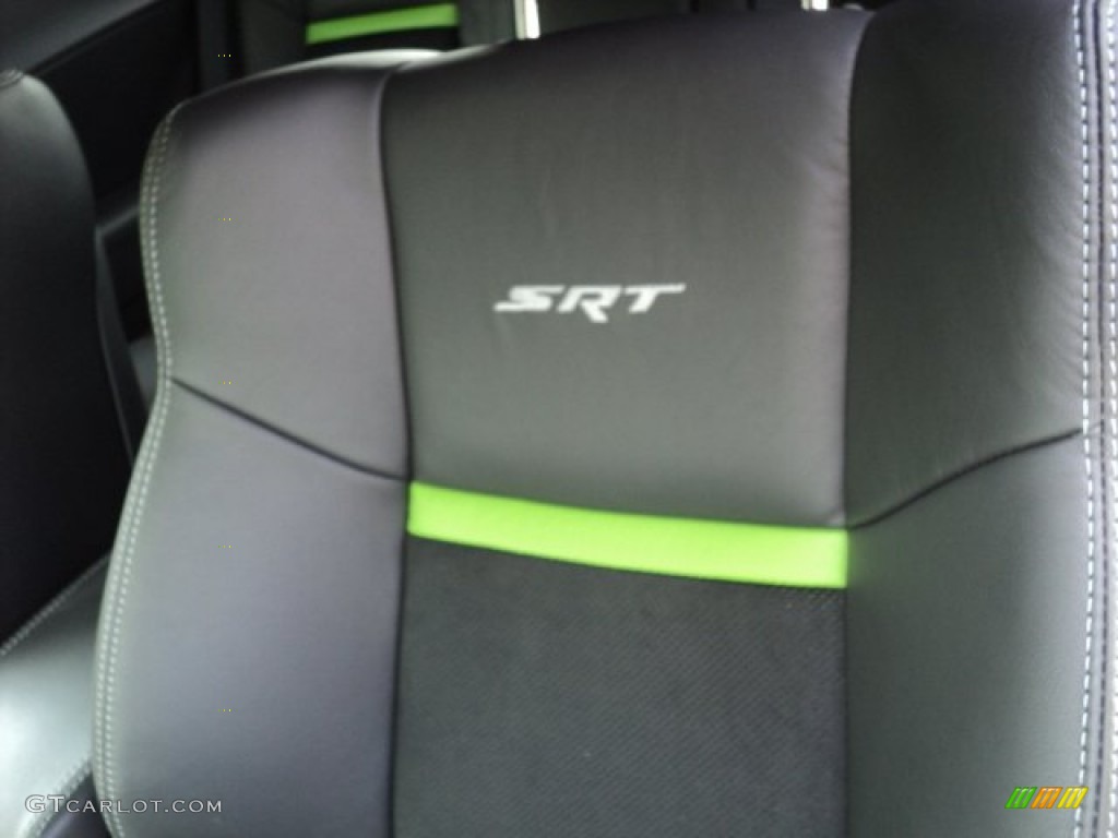 2011 Dodge Challenger SRT8 392 Marks and Logos Photo #50810619