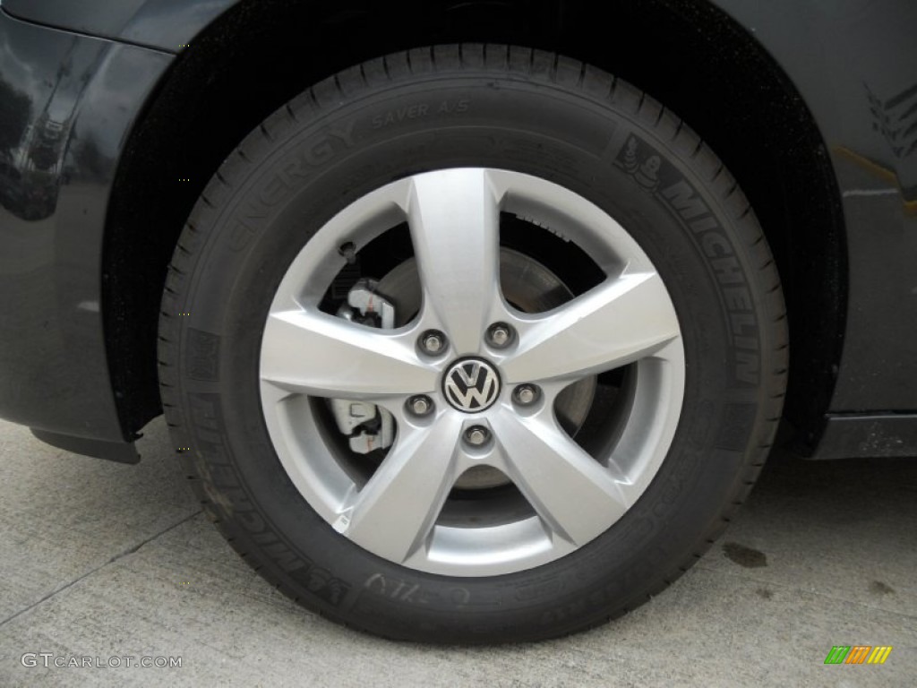 2011 Volkswagen Routan SEL Wheel Photo #50810727