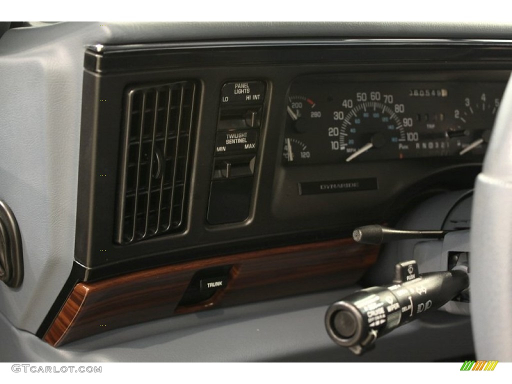 1997 Buick LeSabre Custom Controls Photo #50812653