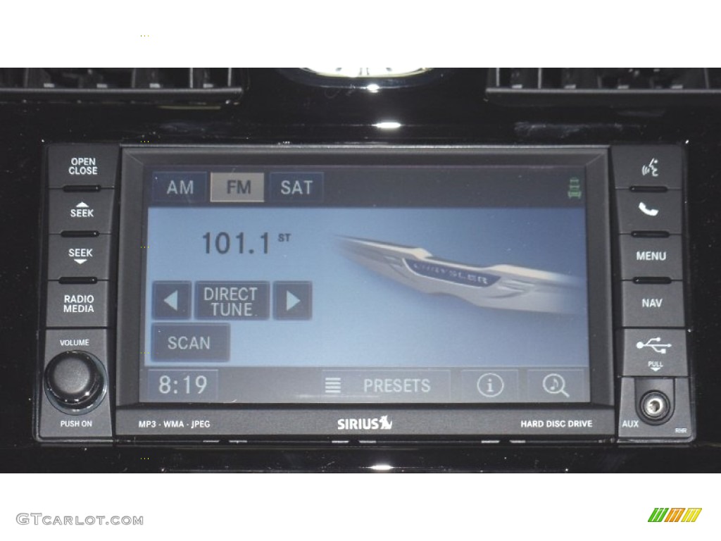 2011 Chrysler 200 S Controls Photo #50813931