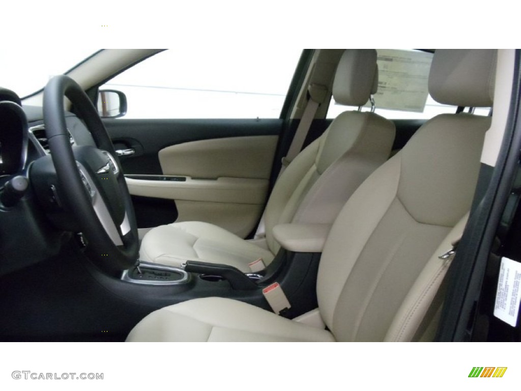Black/Light Frost Beige Interior 2011 Chrysler 200 Limited Photo #50815035