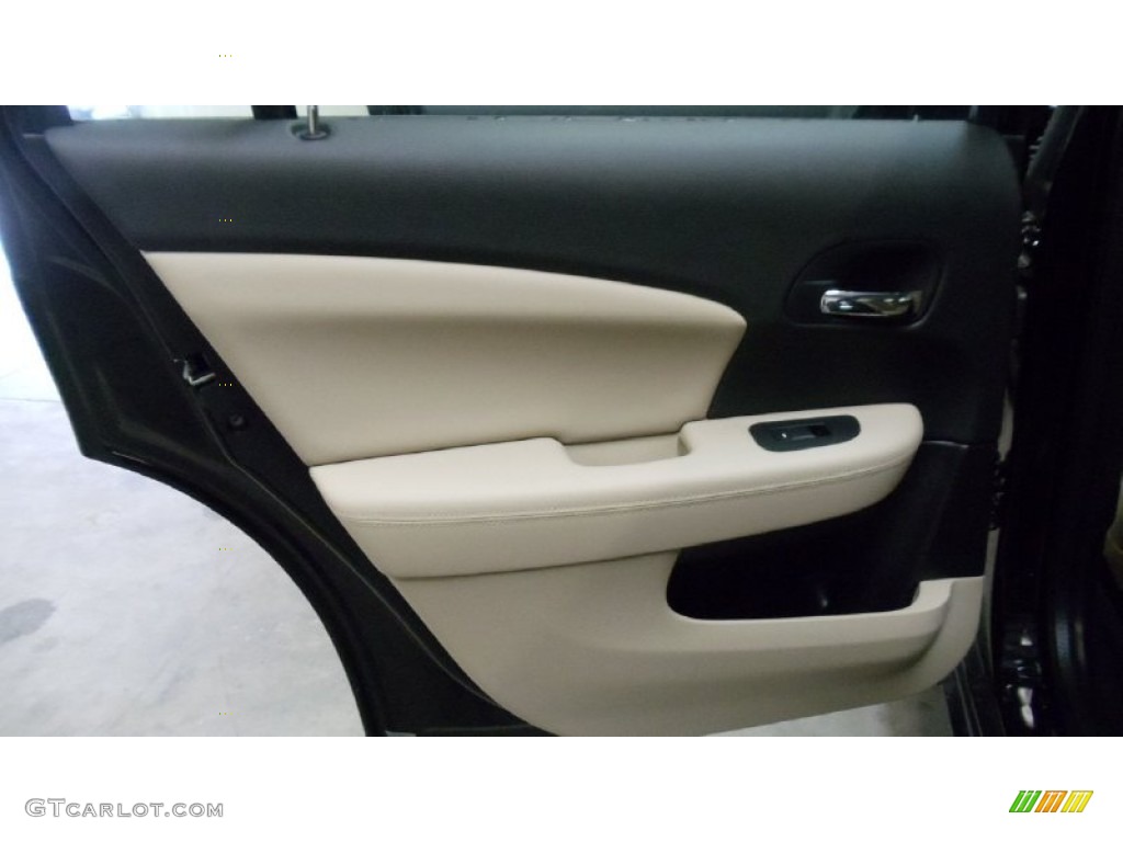 2011 Chrysler 200 Limited Black/Light Frost Beige Door Panel Photo #50815089