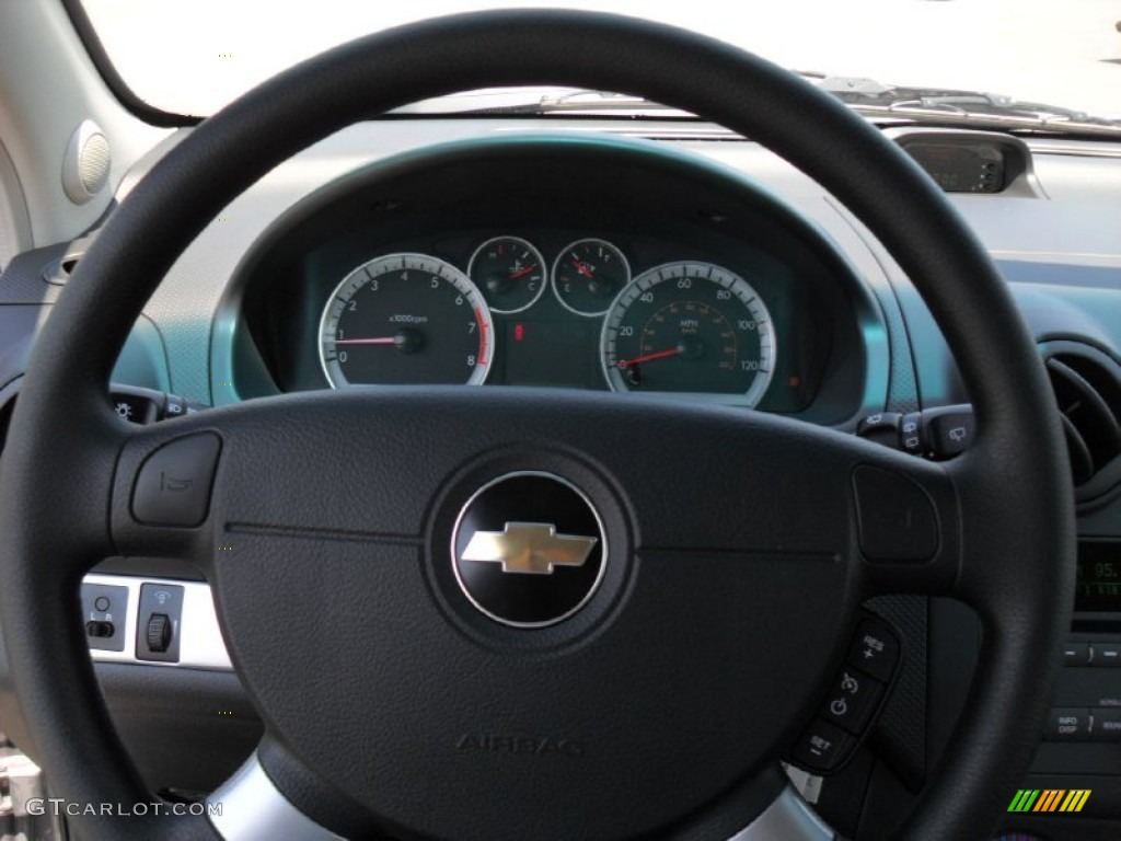 2011 Aveo Aveo5 LT - Medium Gray / Charcoal photo #11