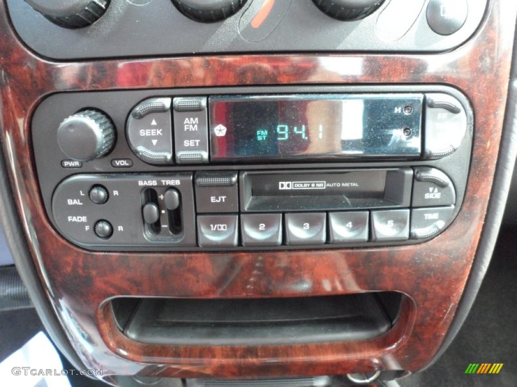 1999 Chrysler Concorde LX Controls Photo #50818800