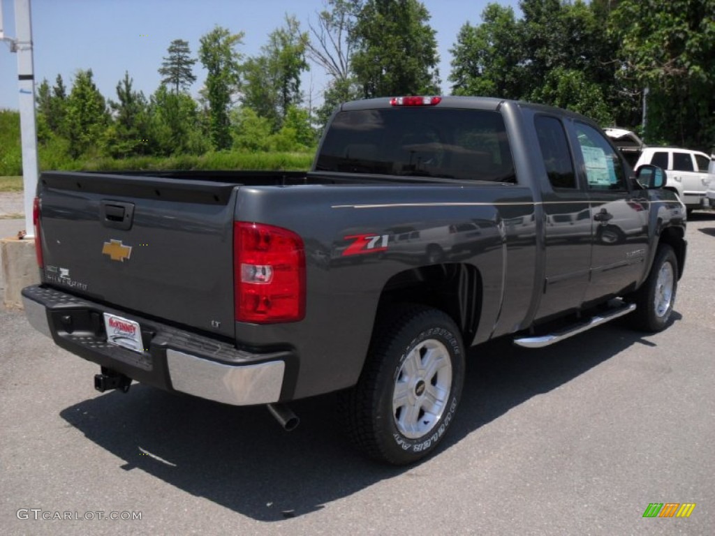 2011 Silverado 1500 LT Extended Cab - Steel Green Metallic / Light Cashmere/Ebony photo #4