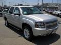 2011 Sheer Silver Metallic Chevrolet Avalanche Z71 4x4  photo #5