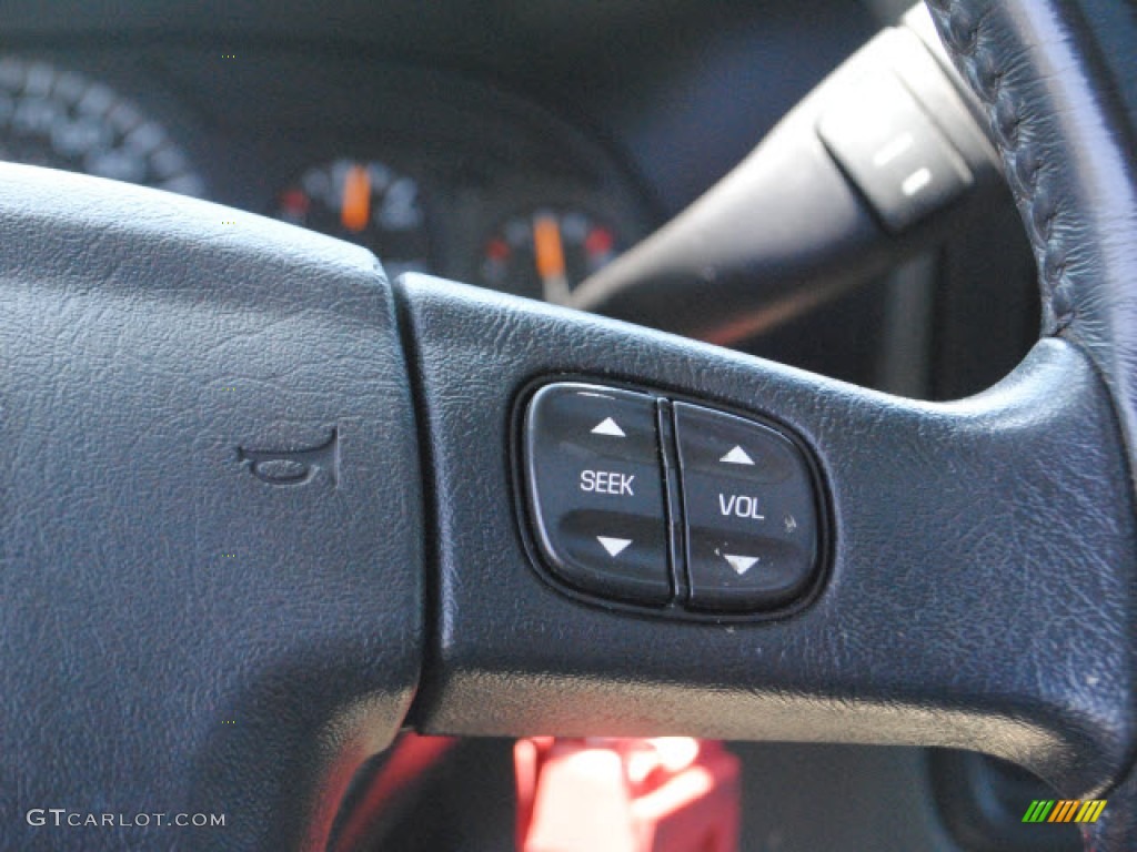 2007 GMC Sierra 3500HD Classic SLE Crew Cab 4x4 Controls Photo #50820699