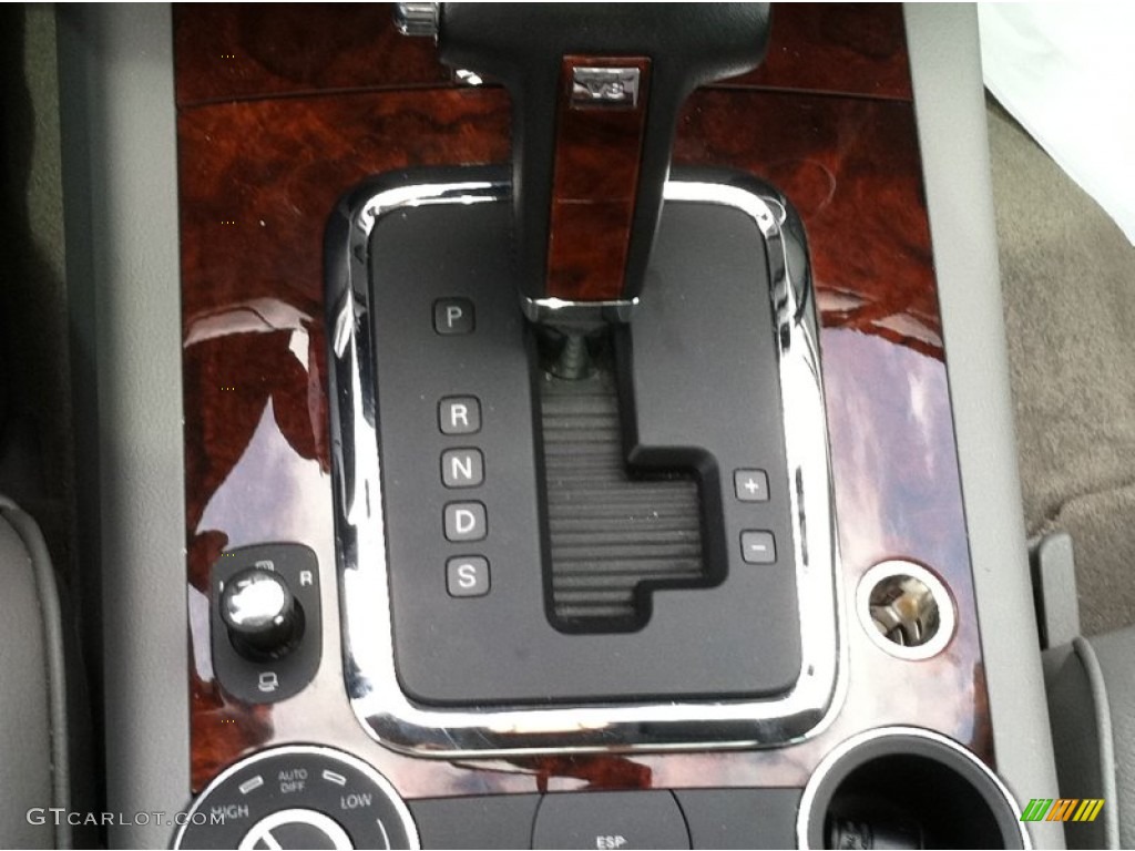 2005 Volkswagen Touareg V8 6 Speed Tiptronic Automatic Transmission Photo #50822388